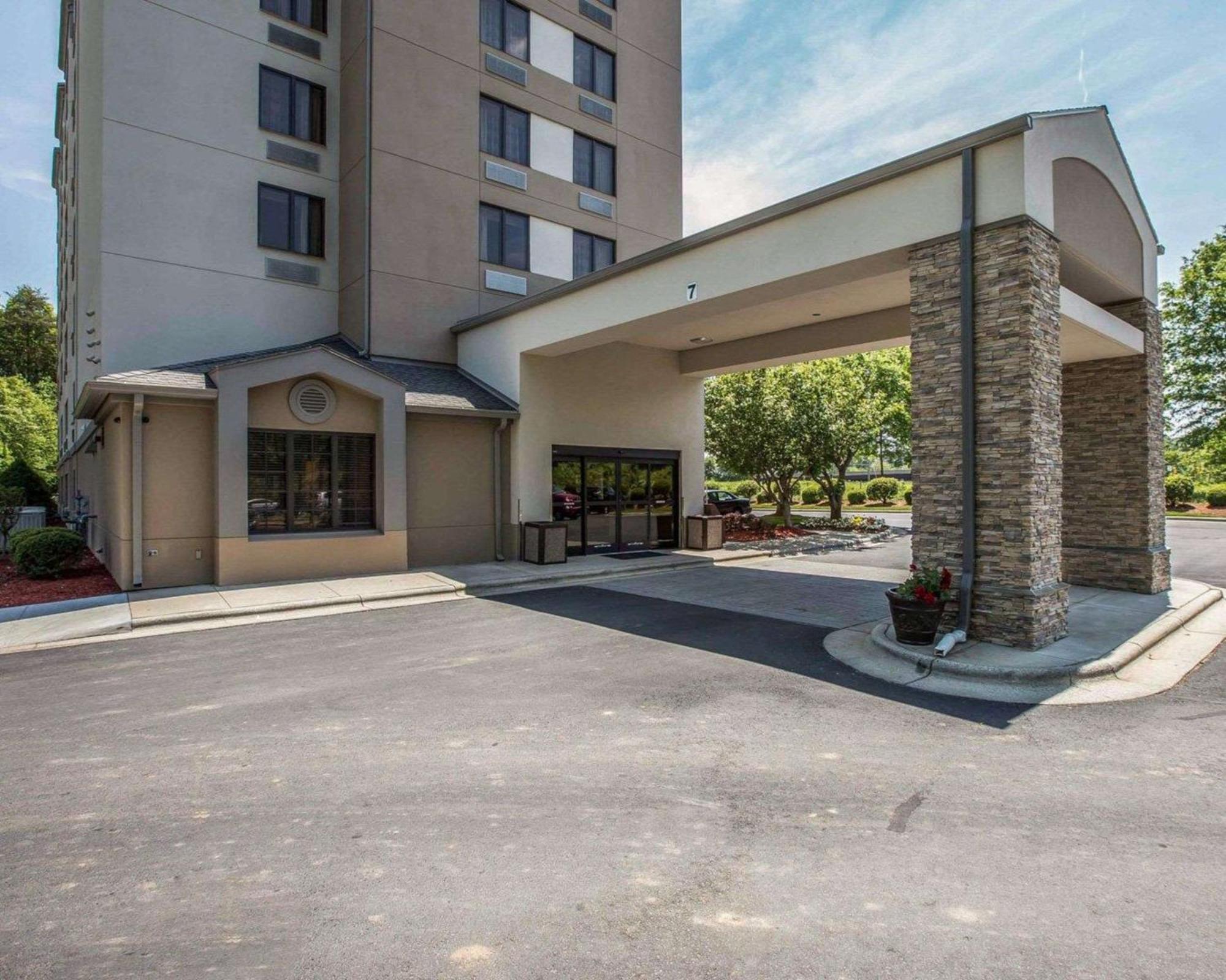 Sleep Inn Greensboro Airport מראה חיצוני תמונה