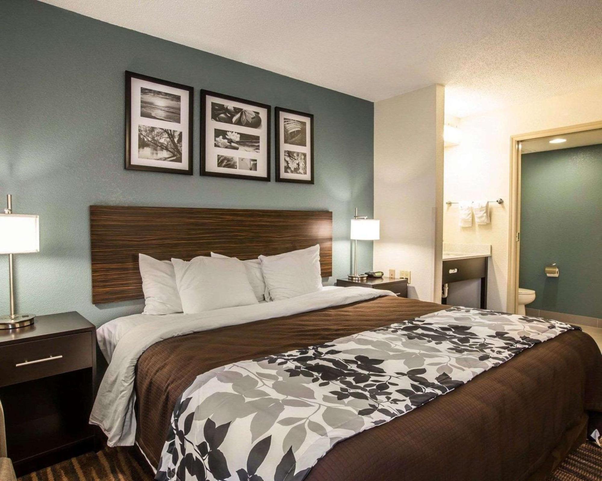Sleep Inn Greensboro Airport מראה חיצוני תמונה