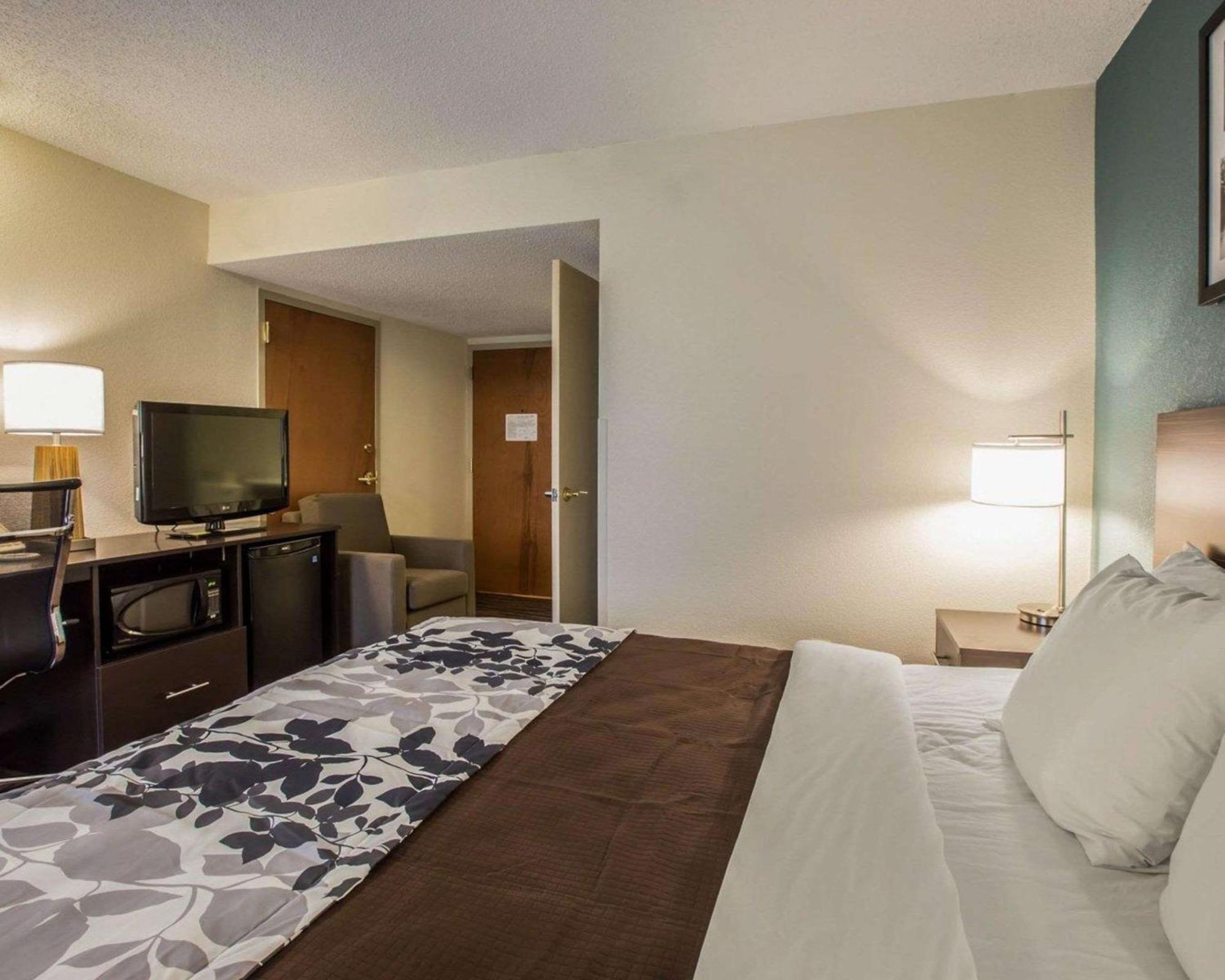 Sleep Inn Greensboro Airport מראה חיצוני תמונה